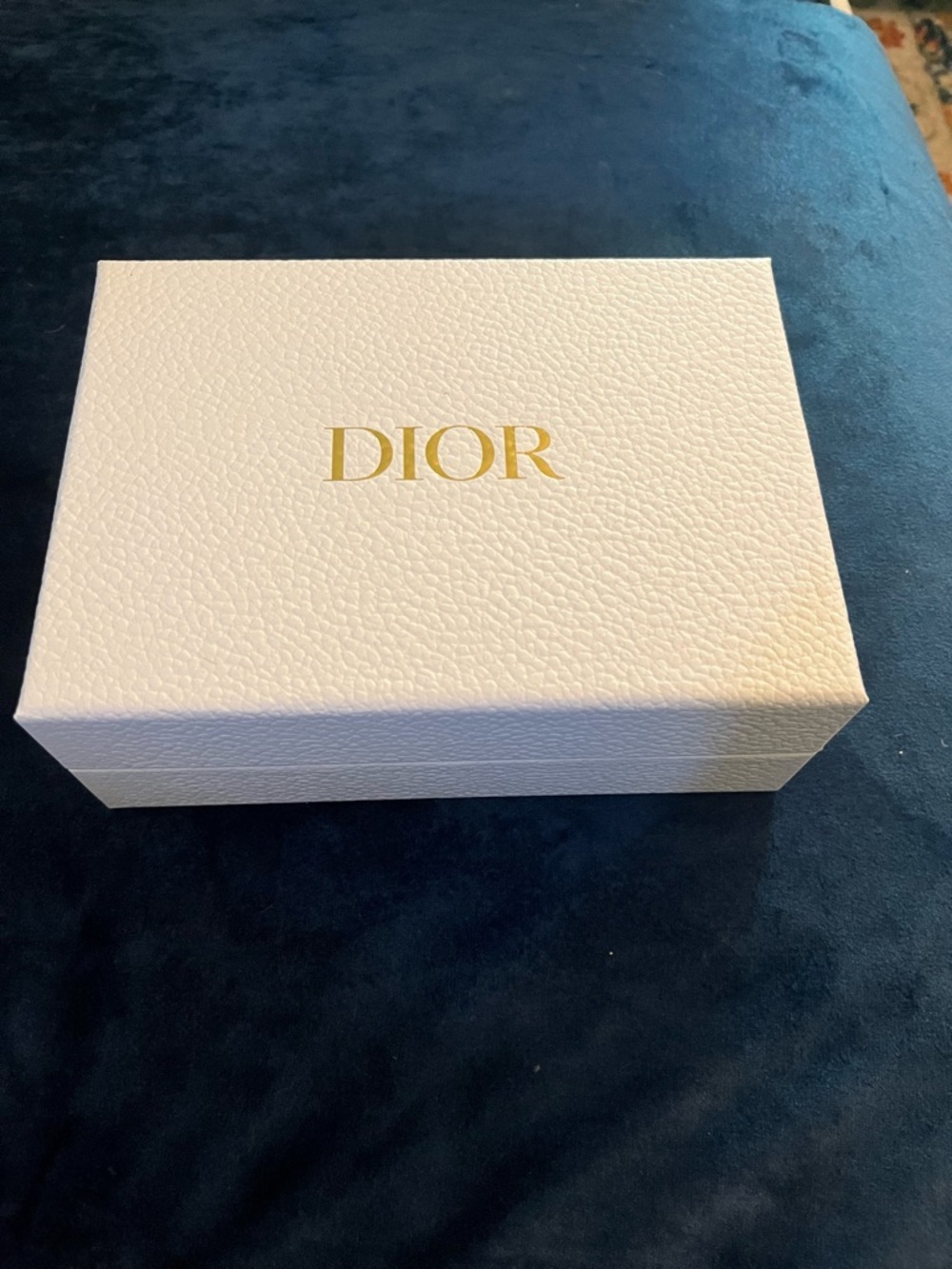 Dior Beauty GWP Jewelry Pouch - Blue, White & Gray in Gift Box - Picture 4 of 4